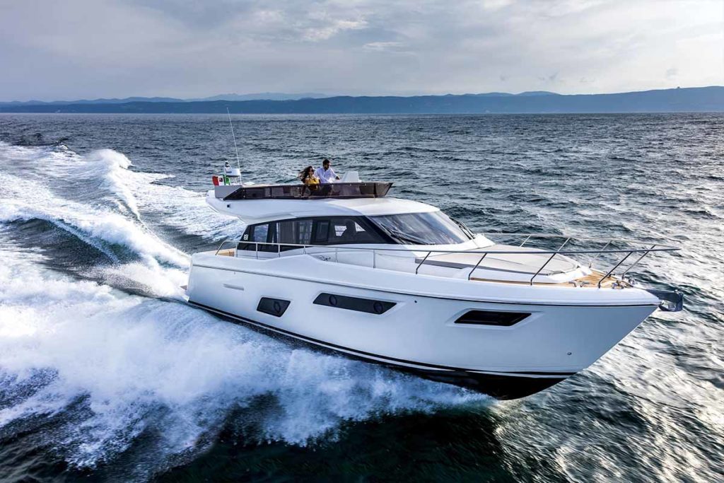 Ferretti 450