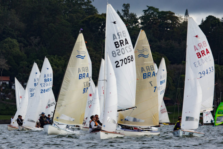 Regatas comemoram 85 anos do Yacht Club Paulista