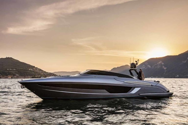 Riva 56 Rivale - boat shopping