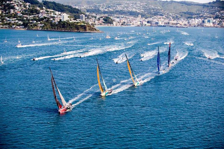 Volvo Ocean Race ciclo de dois anos - boat shopping