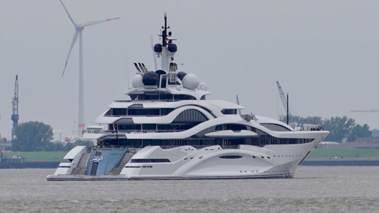 Lurssen-Projeto-Jupiter-testes-de-mar-boatshopping