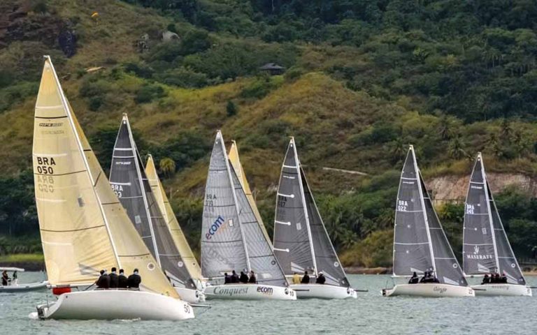 copa suzuki em ilhabela - boat shopping