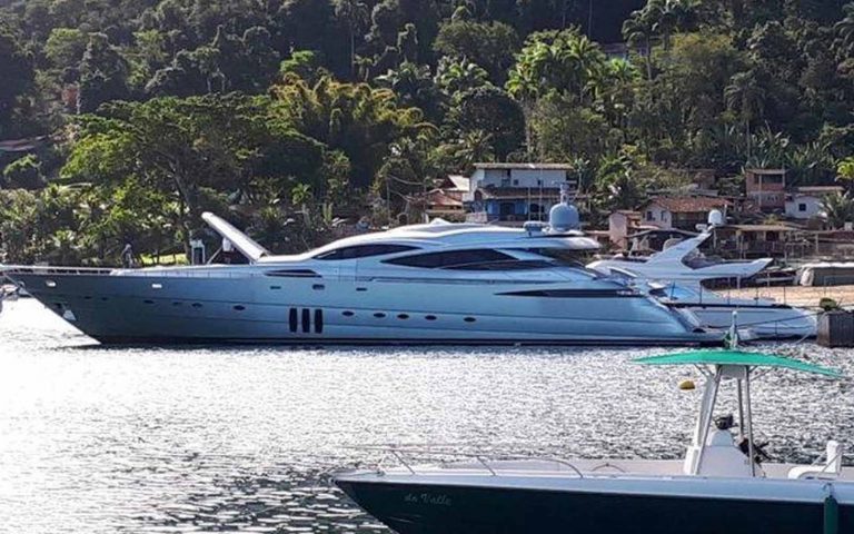 iate de eike batista pershing 115 - boat shopping