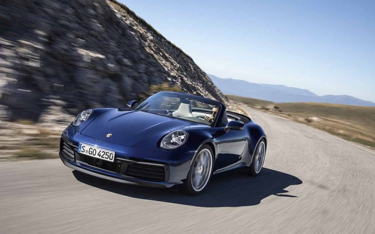 Novo Porsche 911 Cabriolet - boat shopping (2)