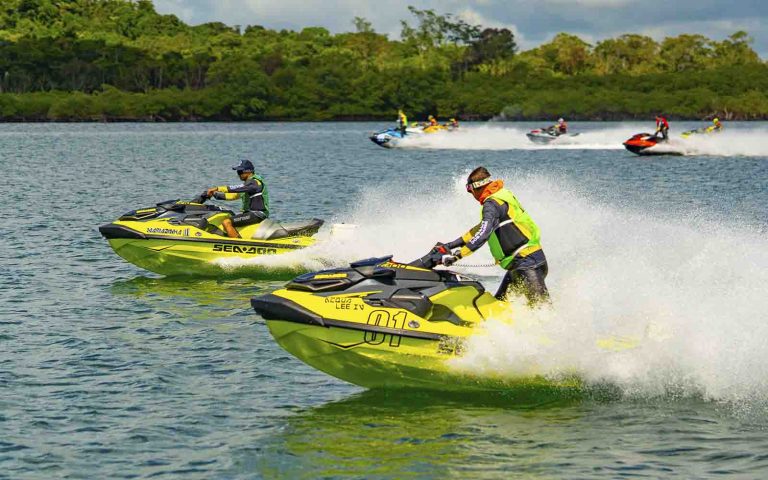 5º Rally dos Mares - boat shopping 1