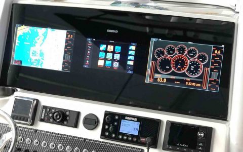 simrad display integrado – boat shopping 4