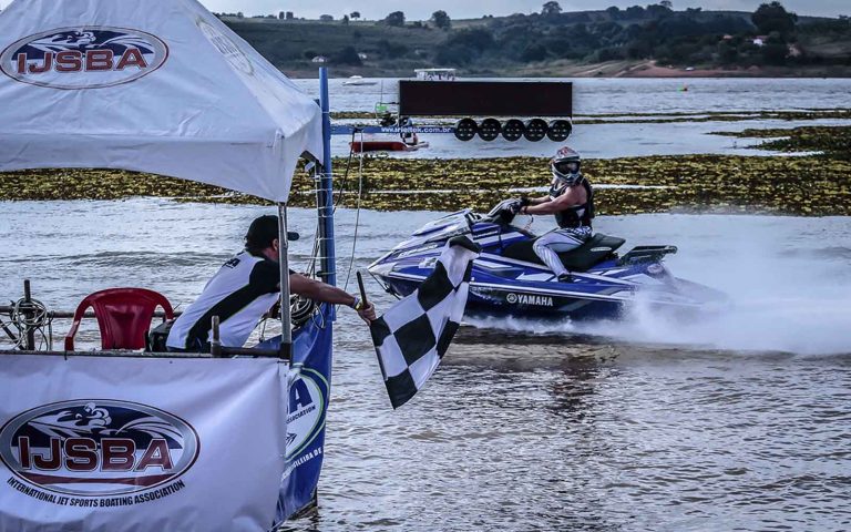 Super Etapa do 32º Brasileiro de Jet Sports Álvaro Alves da Silva - RICARDO FUCHS jetskiNworld - boat shopping