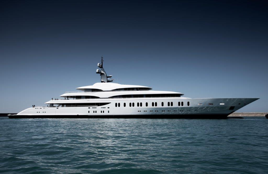 benetti entrega gigaiate de 108 metros - boat shopping