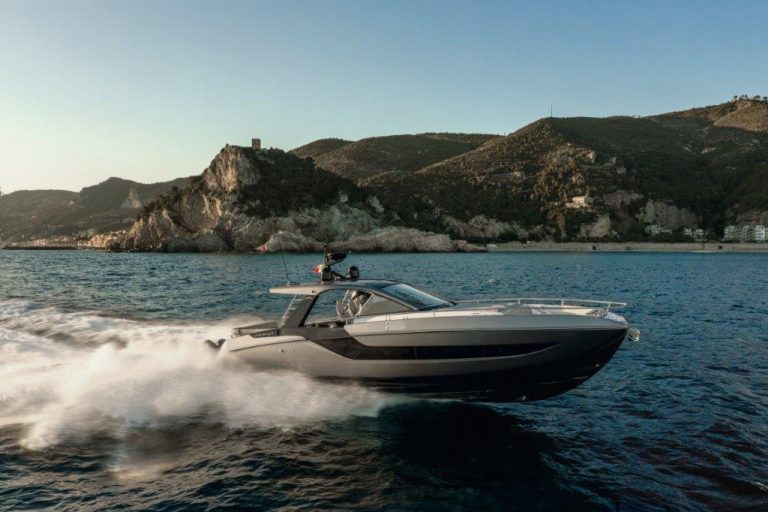 Azimut Verve 47 - boat shopping