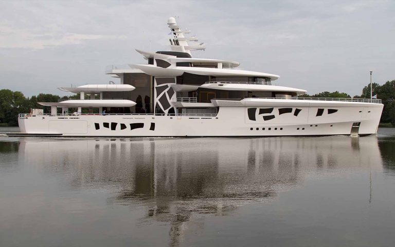 Nobiskrug Superyacht Artefact - boat shopping