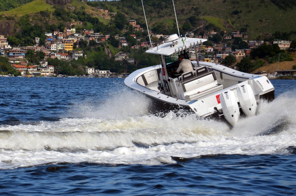 Sedna UB315 lancha de pesca - boat shopping