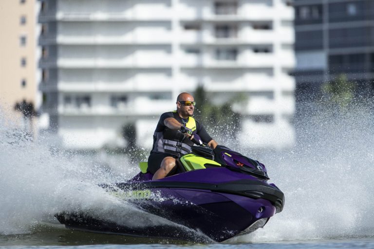 Sea-doo RXP-X - boat shopping