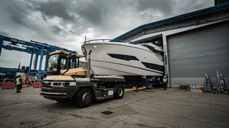 Sunseeker 90 Ocean - boat shopping