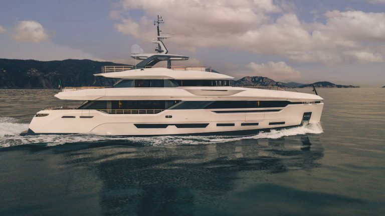 CCN superyacht Run Away - boat shopping