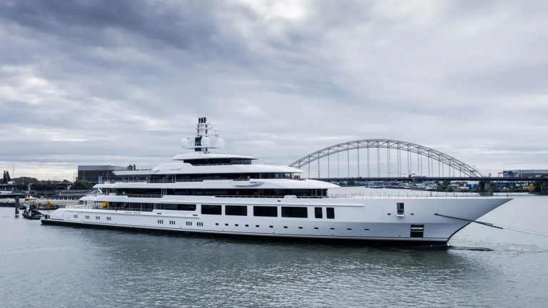 Superiate Projeto Y719 da Oceanco é nomeado