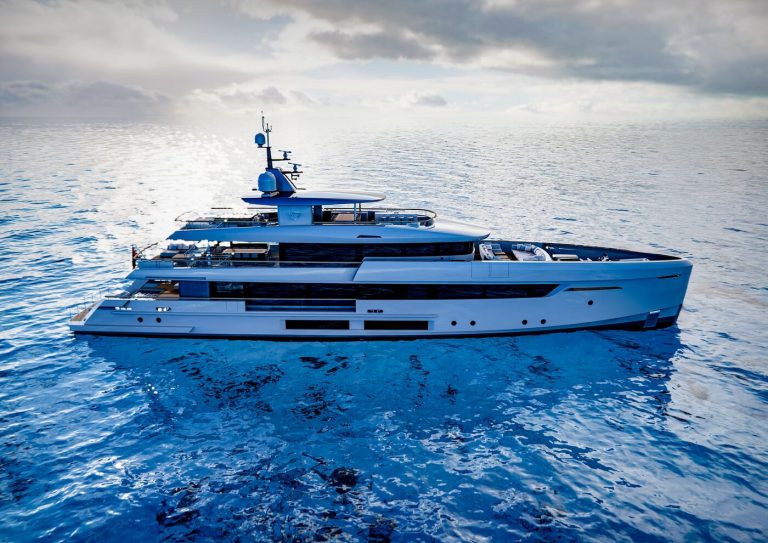 Tankoa Yachts vende o primeiro T450 de 45m projetado por Giorgio Cassetta