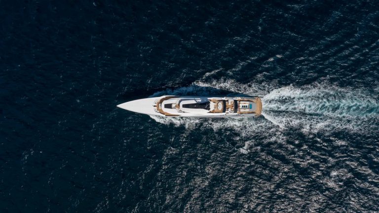 Tatiana: a bordo do superiate de 80m da Bilgin Yachts