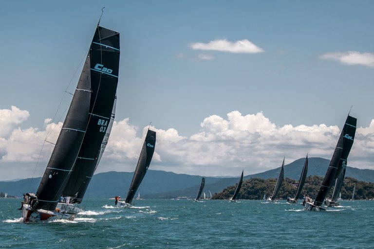 Dia clássico e condições perfeitas na abertura do 33º Circuito Oceânico