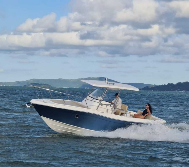 Fishing lança o barco Fishing 280 Raptor focado em lifestyle a bordo