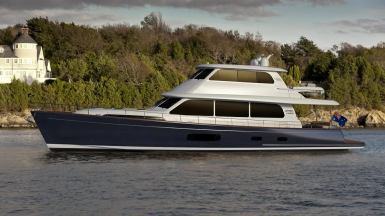 Carro-chefe GB85 de 25m da Grand Banks irá fazer sua estreia oficial no Palm Beach Boat Show