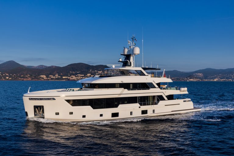 Palm Beach International Boat Show 2022: RSY 38m EXP MY Emocean fará sua estreia nos EUA