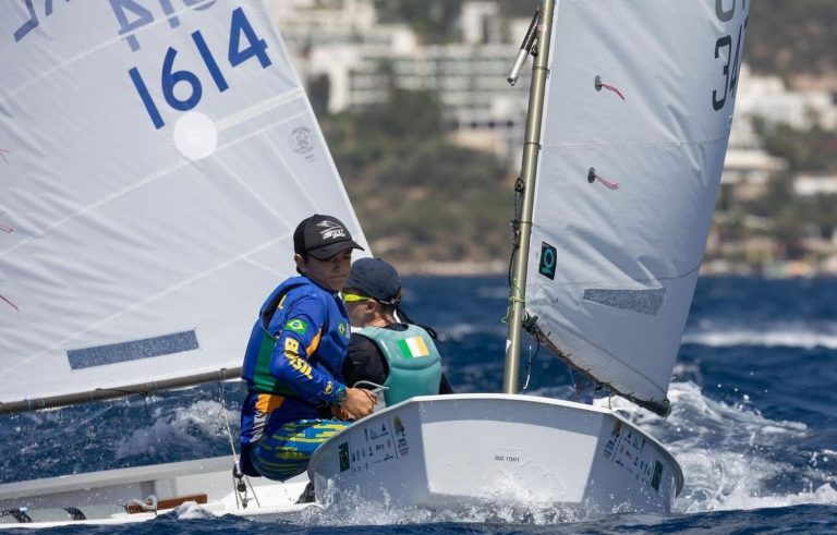 Davi Neves e Melissa Paradeda disputam o Mundial de Optimist na Turquia