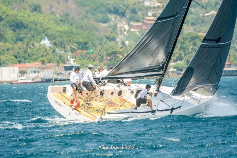 Classe C30 corre Semana de Vela Ilhabela