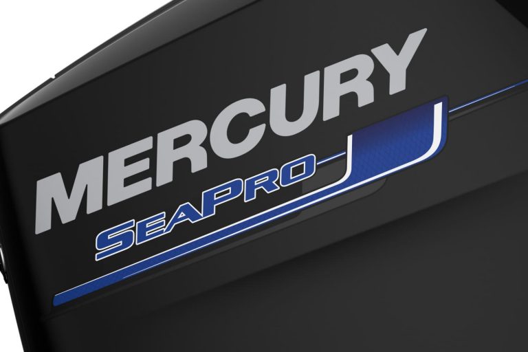 Mercury Marine apresenta o novo V10 SeaPro outboard e direção elétrica